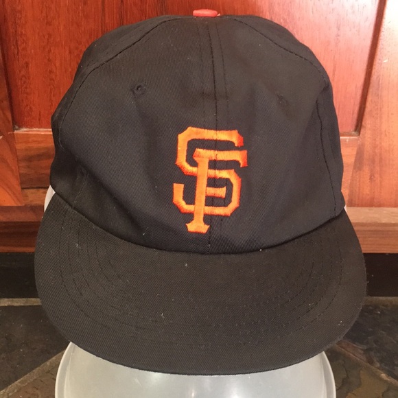 SF Giants Adjustable Ball Cap - Picture 4 of 8